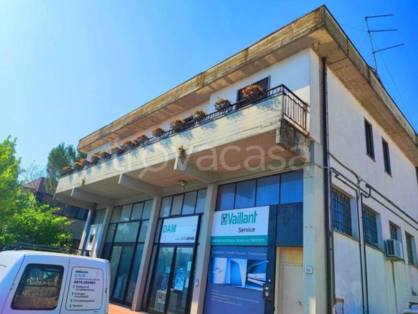 appartamento in vendita ad Arezzo in zona Pescaiola
