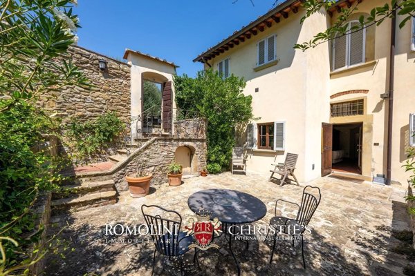 appartamento in vendita ad Arezzo in zona Agazzi
