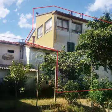 appartamento in vendita ad Arezzo in zona Rigutino