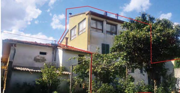 appartamento in vendita ad Arezzo in zona Rigutino
