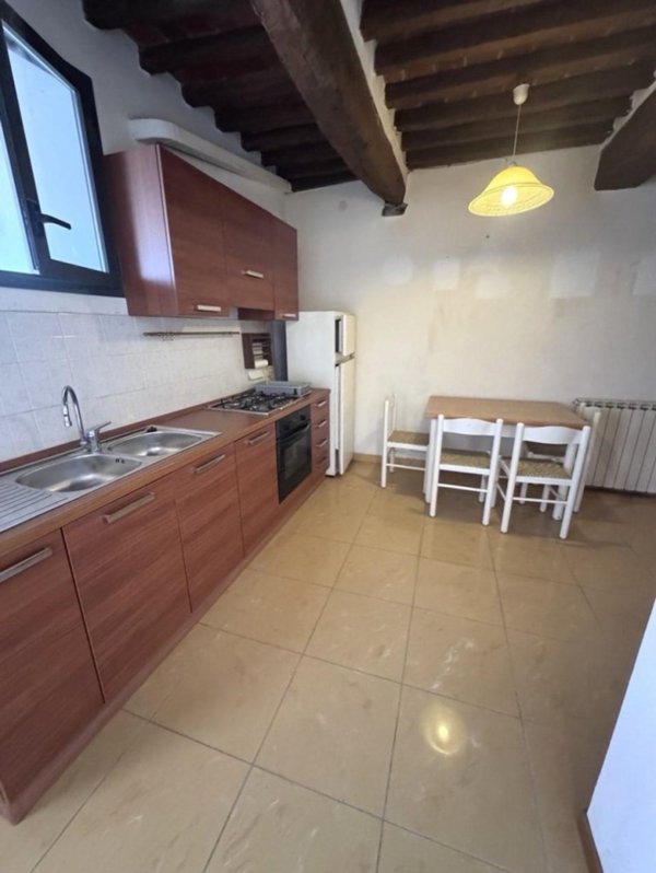 appartamento in vendita ad Arezzo in zona Pratantico-Indicatore