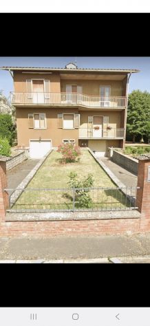 appartamento in vendita ad Arezzo in zona Ceciliano