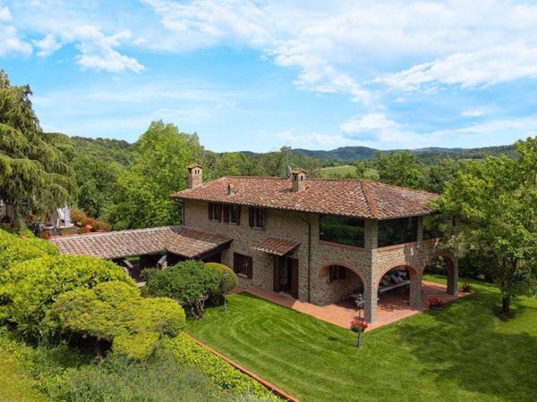 casale in vendita ad Arezzo