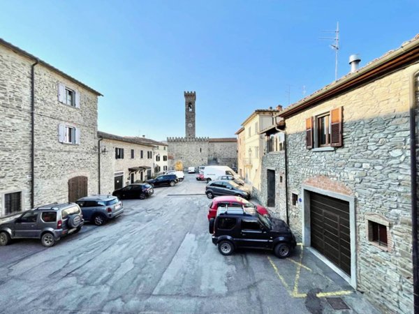 casa indipendente in vendita ad Arezzo in zona Ponte Alla Chiassa