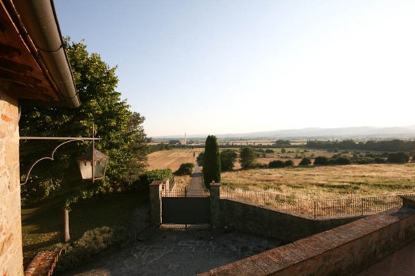 casa indipendente in vendita ad Arezzo in zona San Zeno
