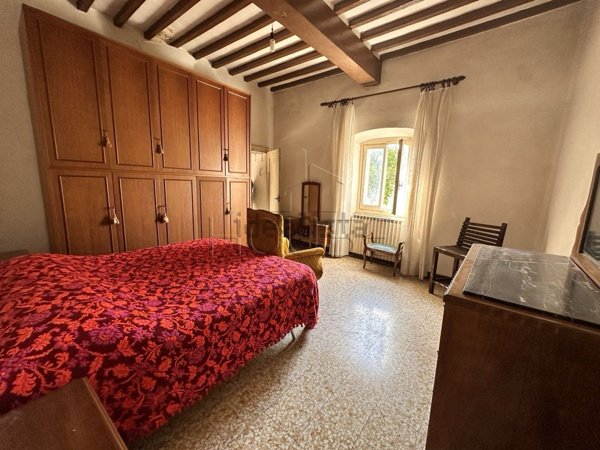 casa indipendente in vendita ad Arezzo
