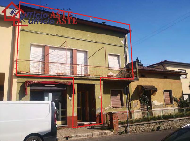 negozio in vendita ad Arezzo in zona Rigutino