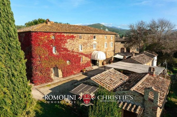 casa indipendente in vendita ad Arezzo in zona Ceciliano