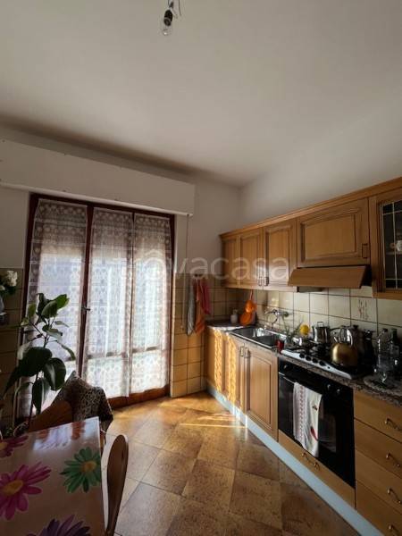 appartamento in vendita ad Arezzo in zona Ceciliano