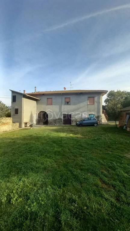 casa indipendente in vendita ad Arezzo in zona Rigutino