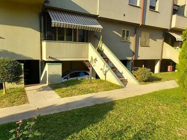appartamento in vendita ad Arezzo in zona Rigutino