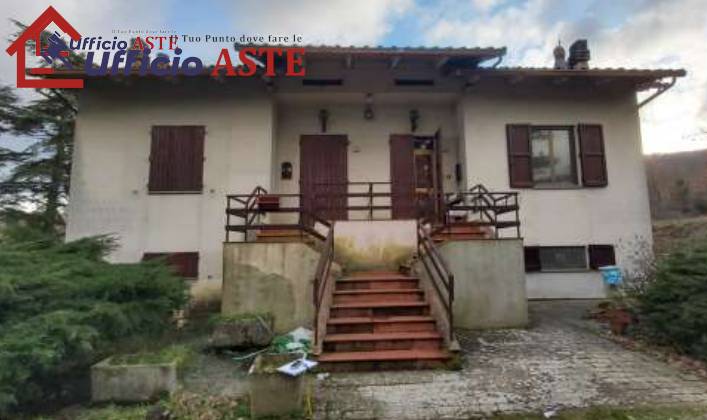 casa indipendente in vendita ad Arezzo in zona San Cassiano