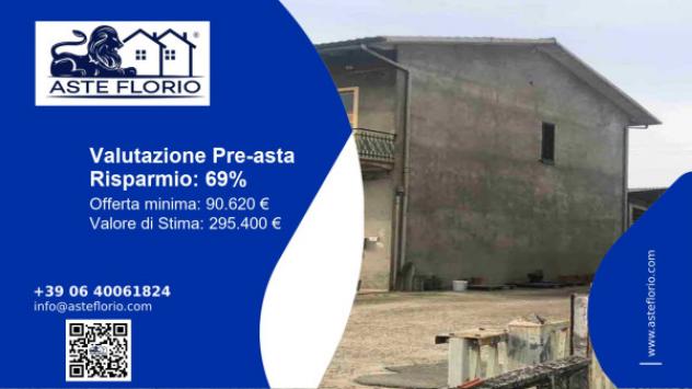 pentavano in vendita ad Arezzo in zona Rigutino