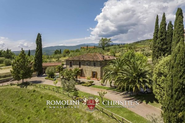 casa indipendente in vendita ad Arezzo