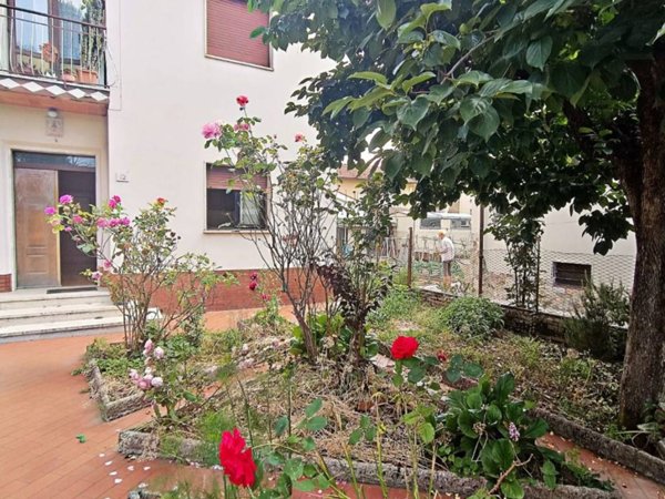 appartamento in vendita ad Arezzo in zona Fiorentina