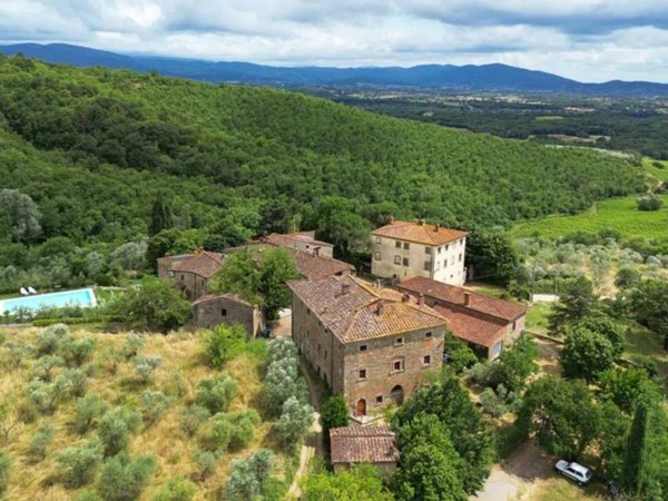 casa indipendente in vendita ad Arezzo in zona Fiorentina