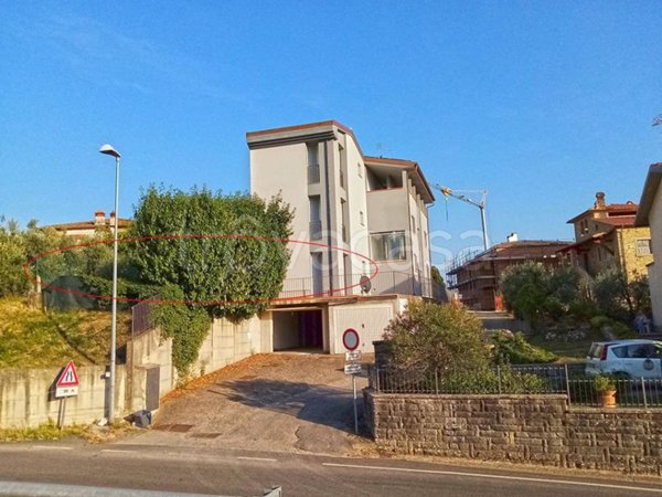 appartamento in vendita ad Arezzo in zona Pescaiola