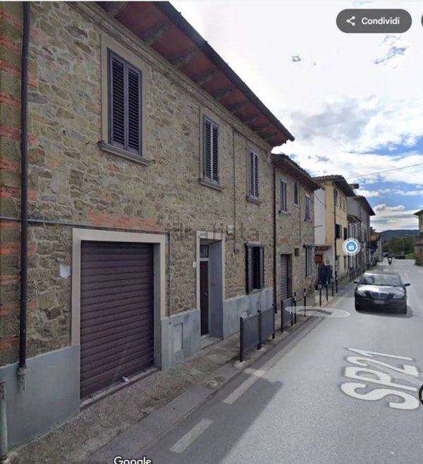 casa indipendente in vendita ad Arezzo