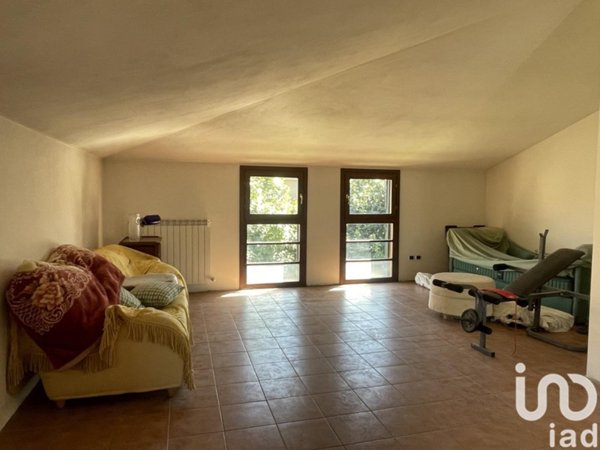 casa indipendente in vendita ad Arezzo in zona Centro Città