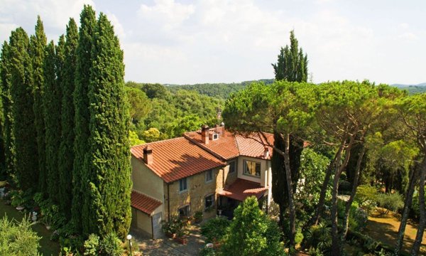 casa indipendente in vendita ad Arezzo