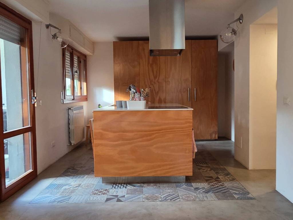 casa indipendente in vendita ad Arezzo in zona San Firenze-Fonte di Sala