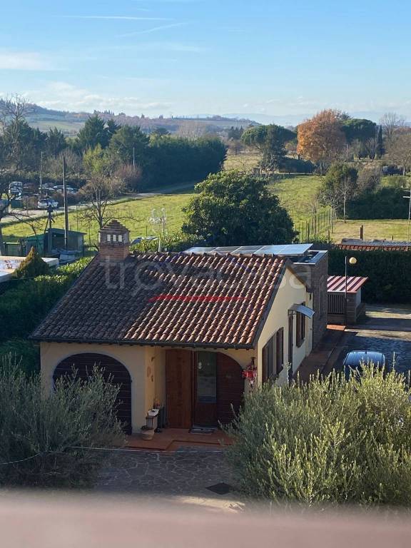 appartamento in vendita ad Arezzo in zona Tregozzano