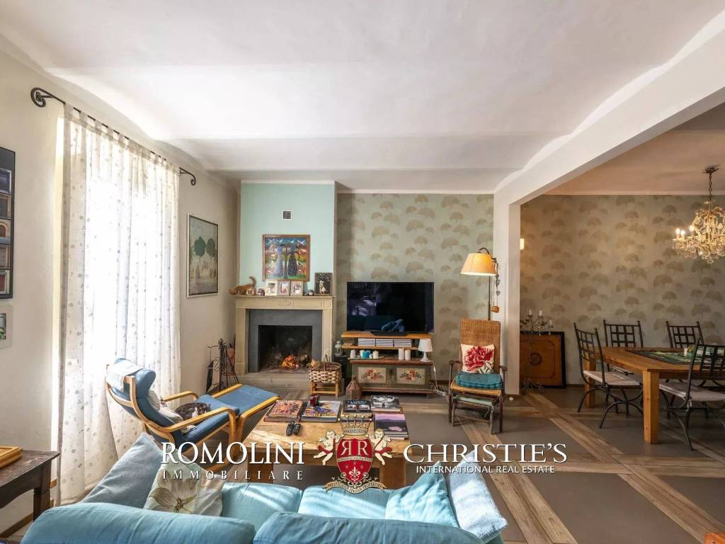 casa indipendente in vendita ad Arezzo in zona Centro Città