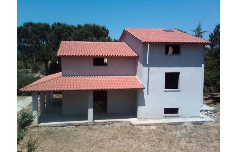 casa indipendente in vendita ad Arezzo