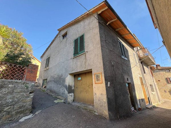 casa indipendente in vendita ad Arezzo in zona Ponte Alla Chiassa