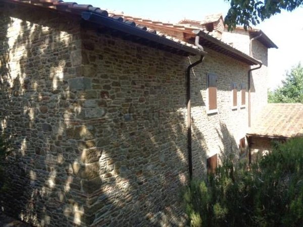 casa indipendente in vendita ad Arezzo