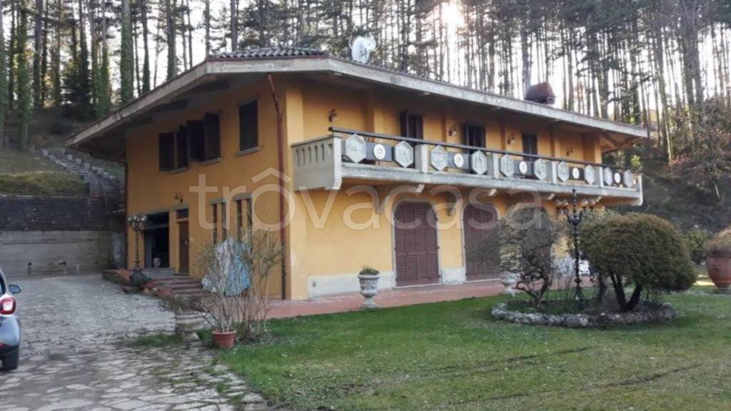 casa indipendente in vendita ad Arezzo in zona Santa Firmina