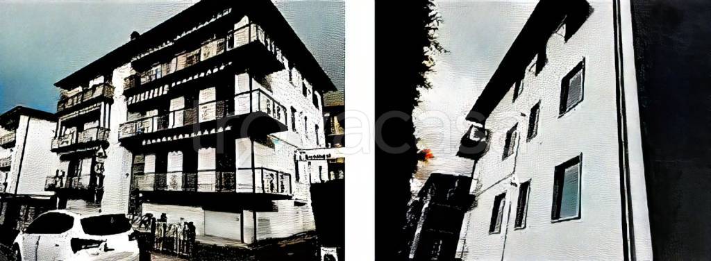 casa indipendente in vendita ad Arezzo