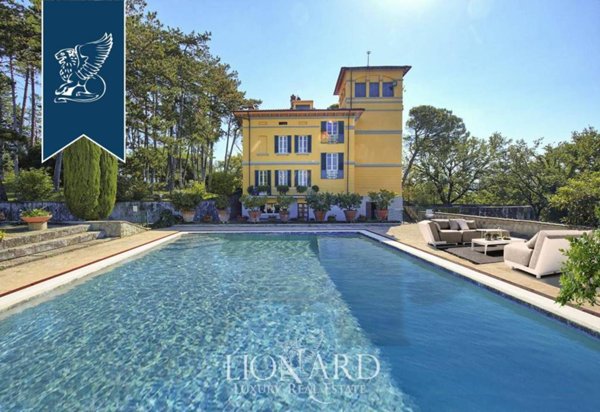 casa indipendente in vendita ad Arezzo in zona Ceciliano