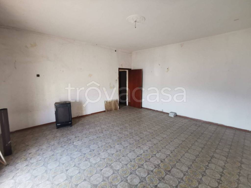 casa indipendente in vendita ad Arezzo in zona Ceciliano