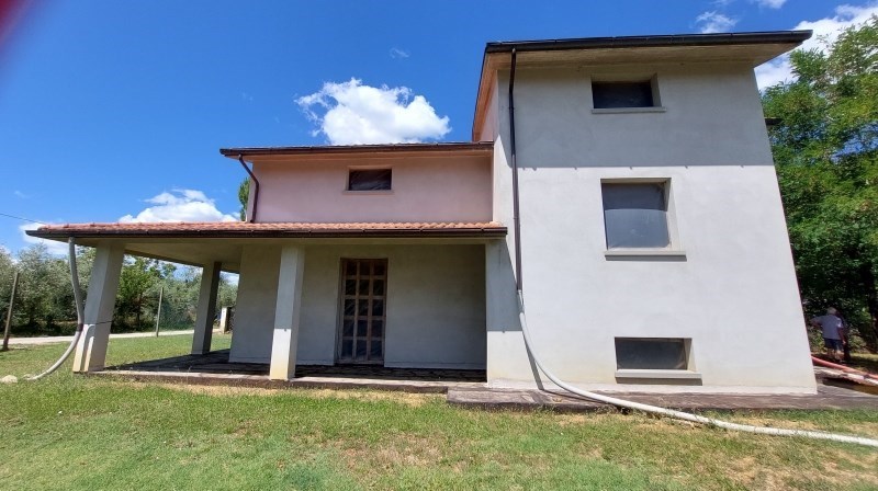 casa indipendente in vendita ad Arezzo in zona Pratantico-Indicatore