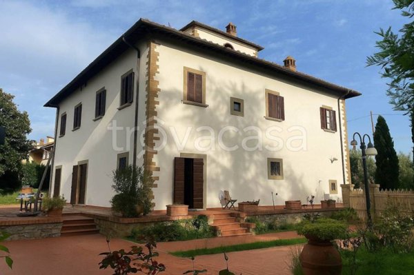 casa indipendente in vendita ad Arezzo in zona Centro Città