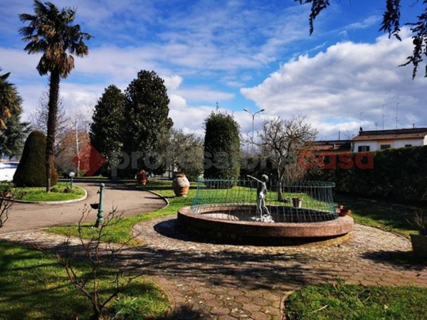 appartamento in vendita ad Arezzo in zona Agazzi