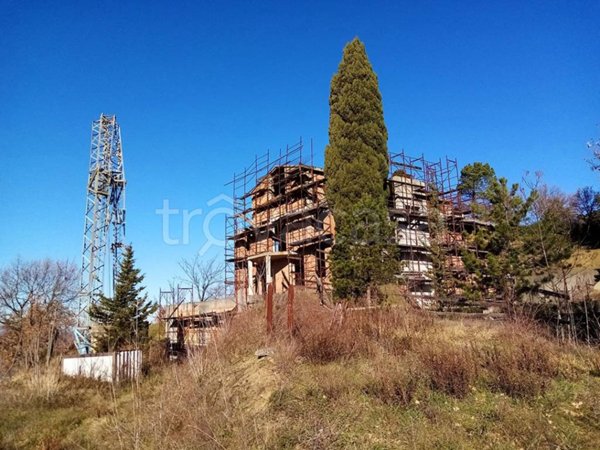 casa indipendente in vendita ad Arezzo in zona Santa Firmina