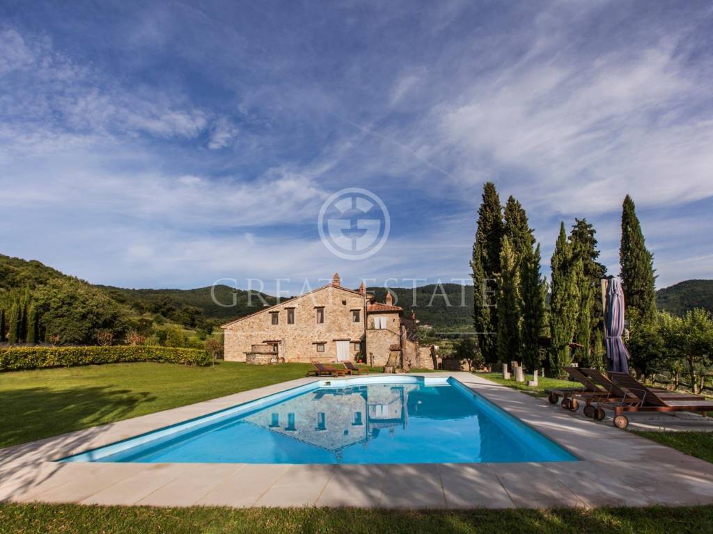 casa indipendente in vendita ad Arezzo