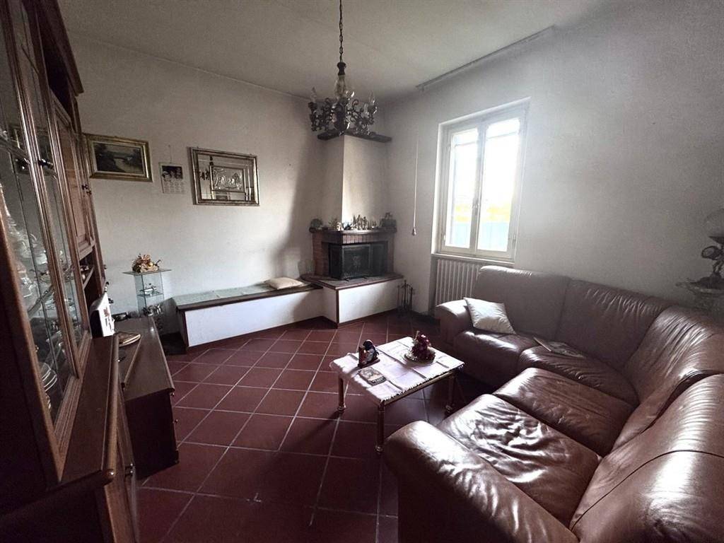 casa indipendente in vendita ad Arezzo in zona Fiorentina