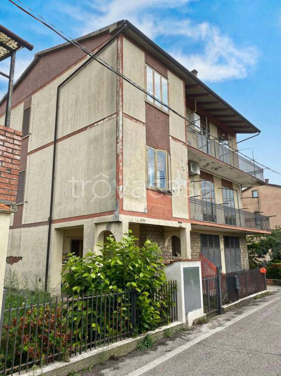 appartamento in vendita ad Arezzo in zona San Fabiano