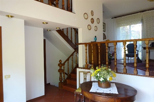 casa indipendente in vendita ad Arezzo