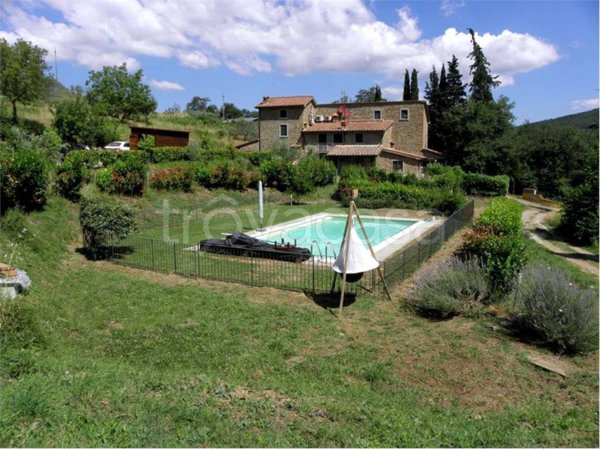 casa indipendente in vendita ad Arezzo in zona San Fabiano