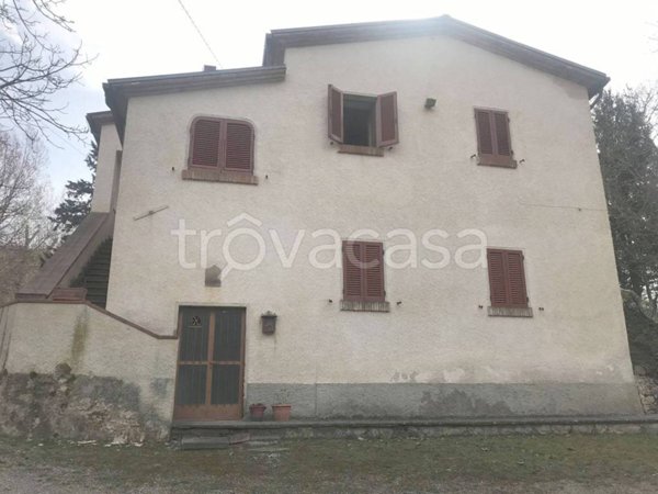casa indipendente in vendita ad Arezzo in zona San Firenze-Fonte di Sala