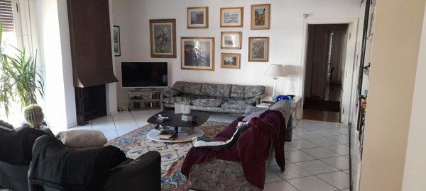 casa indipendente in vendita ad Arezzo