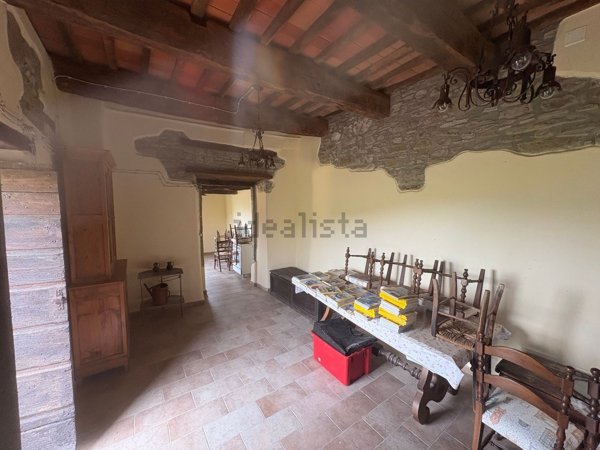 casa indipendente in vendita ad Arezzo in zona Molin Nuovo