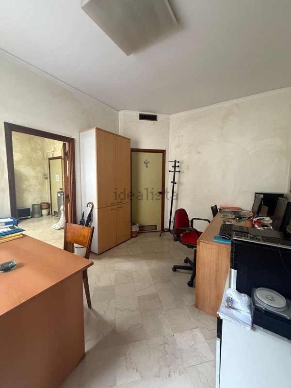 ufficio in vendita ad Arezzo in zona Centro Città