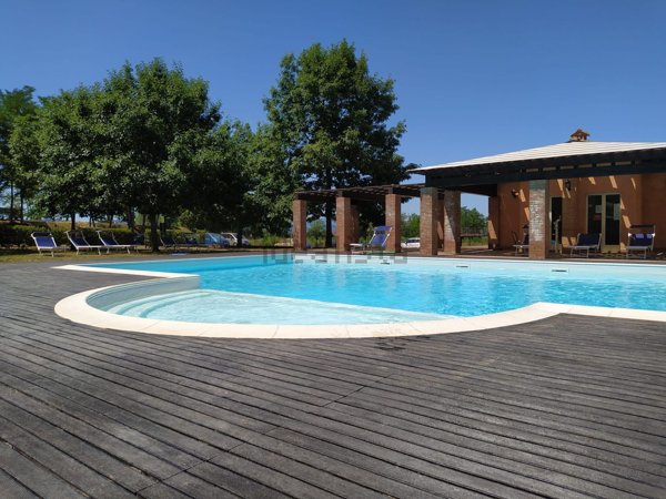 casa indipendente in vendita ad Arezzo