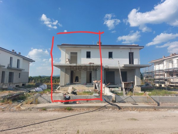 casa indipendente in vendita ad Arezzo in zona Centro Città