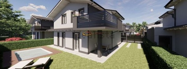 casa indipendente in vendita ad Arezzo